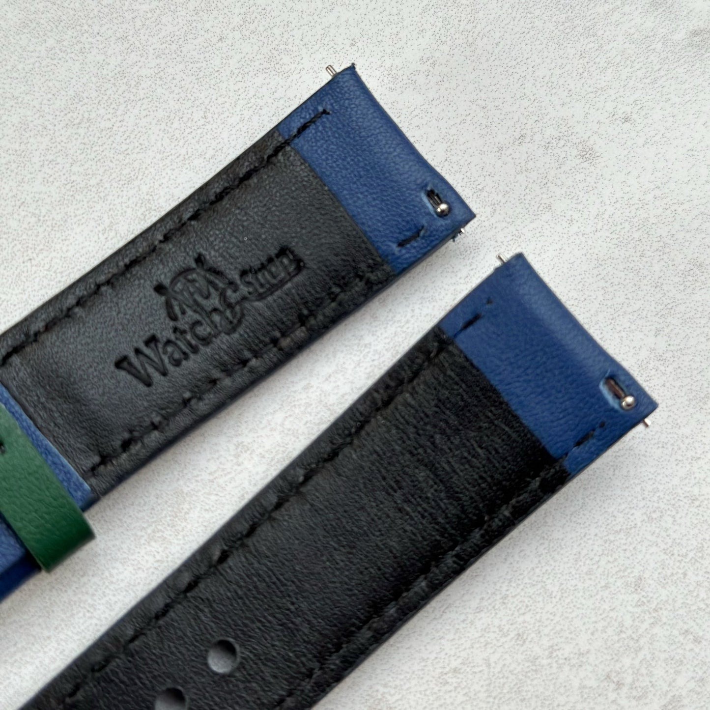 Quick release pins making it easy to switch between watch straps.