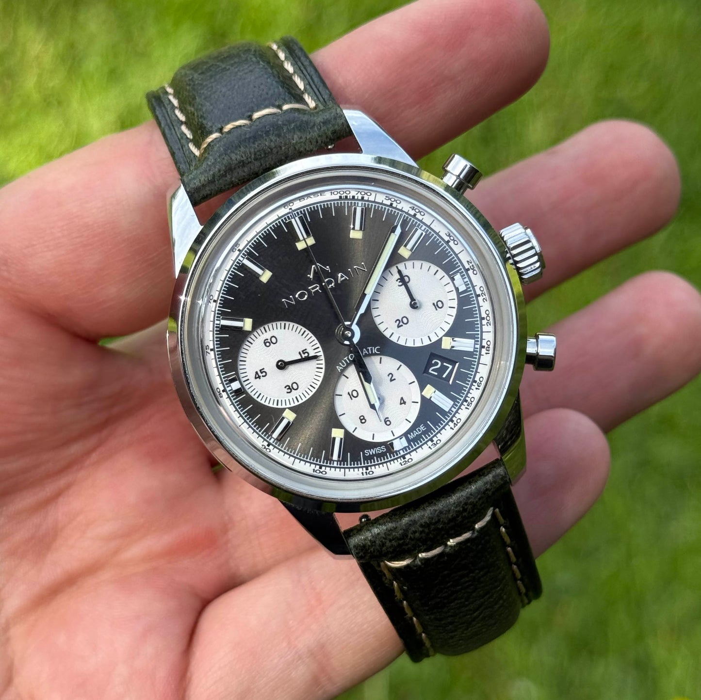 The Berlin: Cracked Green Padded Leather Watch Strap