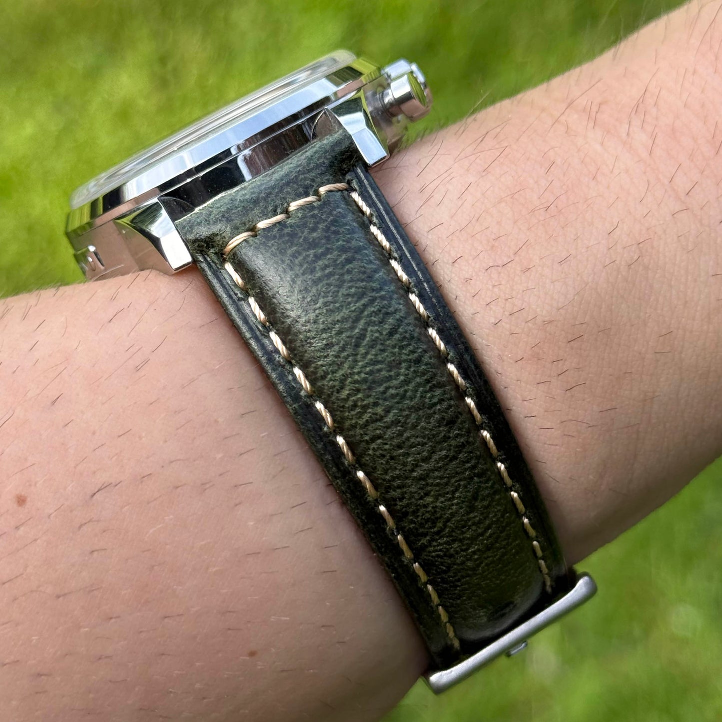 The Berlin: Cracked Green Padded Leather Watch Strap