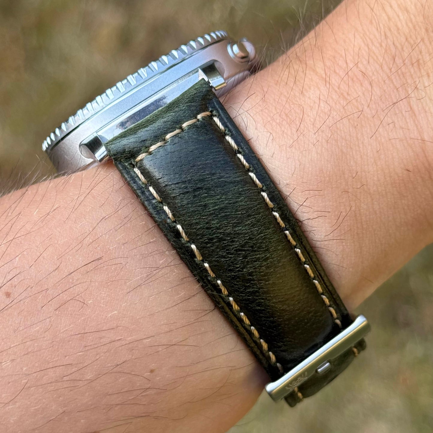 The Berlin: Cracked Green Padded Leather Samsung Galaxy Watch Ultra / Watch 8/9 Strap