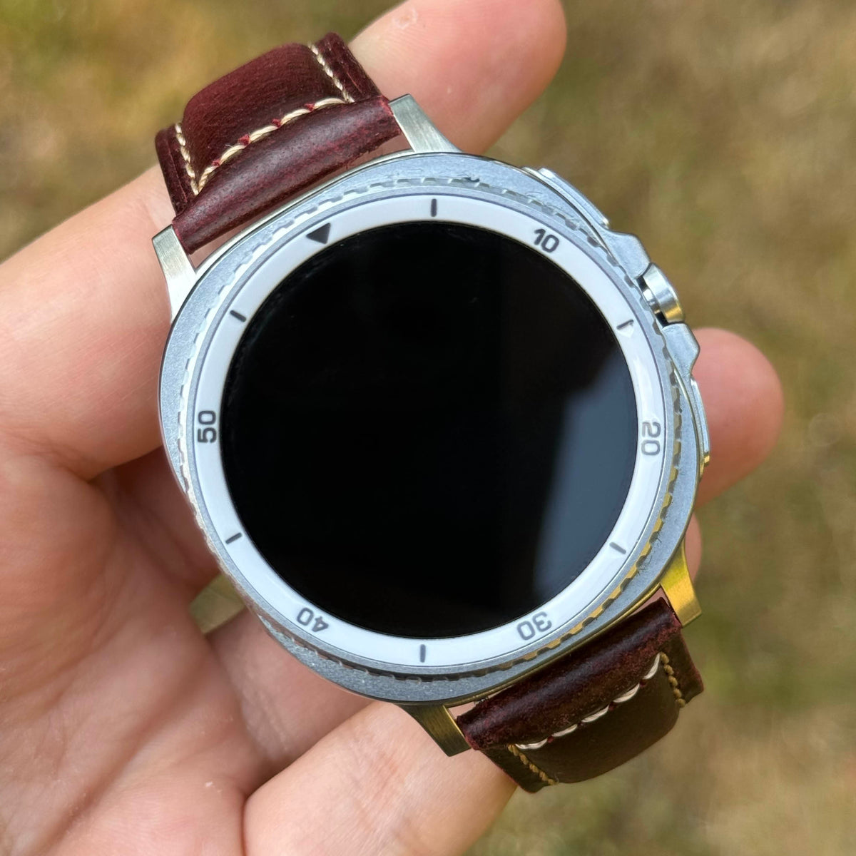 The Berlin: Cracked Burgundy Padded Leather Samsung Galaxy Watch Ultra / Watch 8/9 Strap