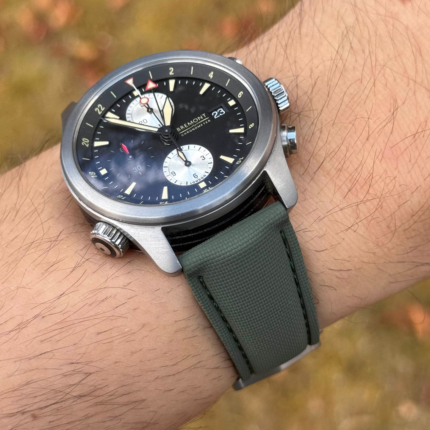 The Charleston: Khaki Green Sailcloth Effect FKM Rubber Deployant Strap