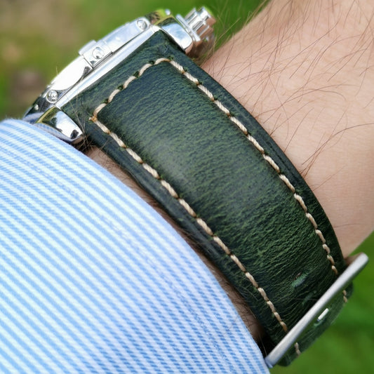 The Berlin: Cracked Green Padded Leather Watch Strap