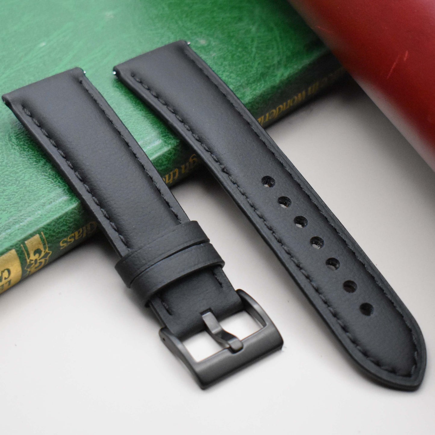 The New York: Black Vegan Leather Watch Strap