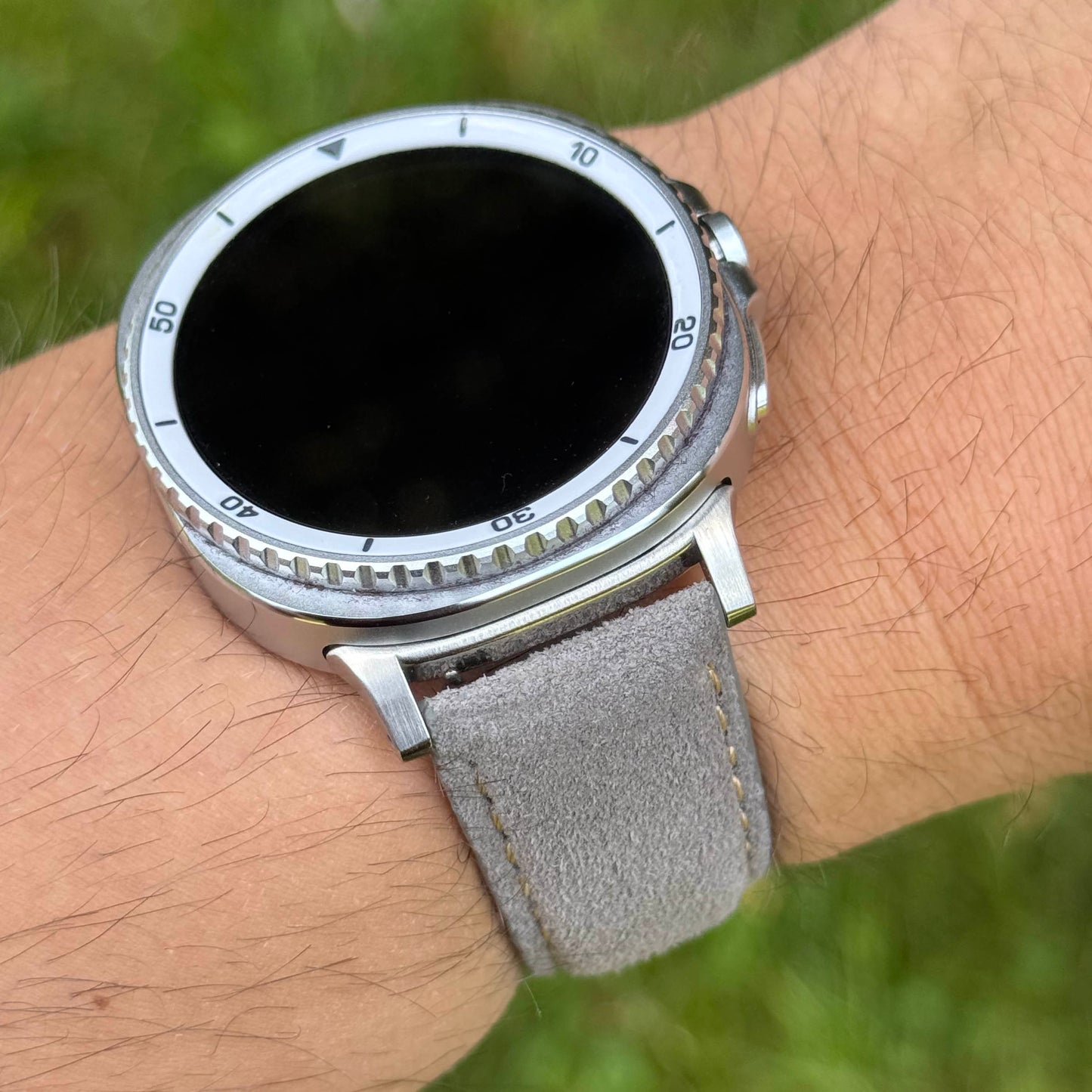 The Paris: Light Grey Padded Suede Samsung Galaxy Watch Ultra / Watch 8/9 Strap
