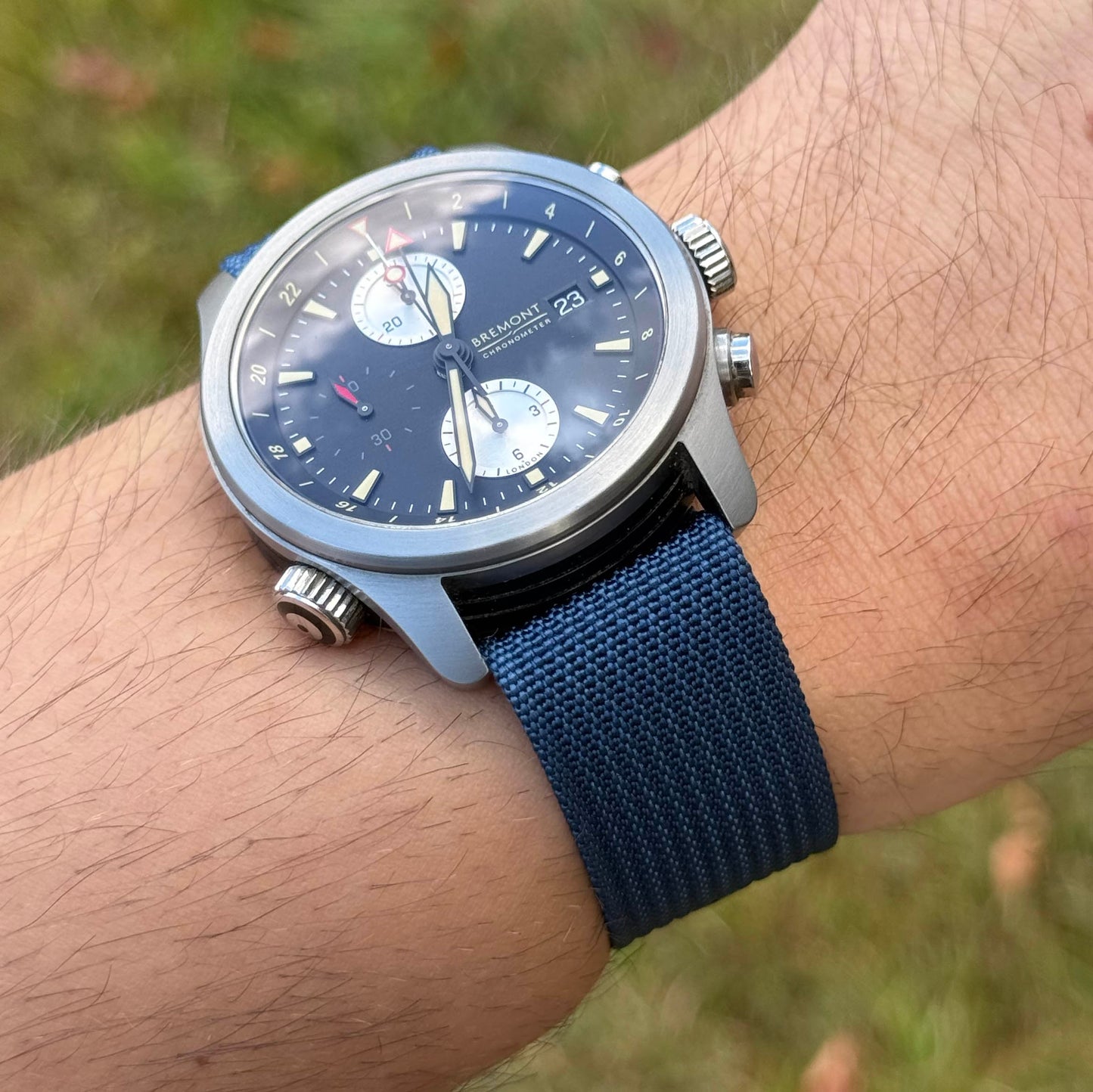 The Stockholm: Blue Ribbed Nylon Single Pass Deployant Strap
